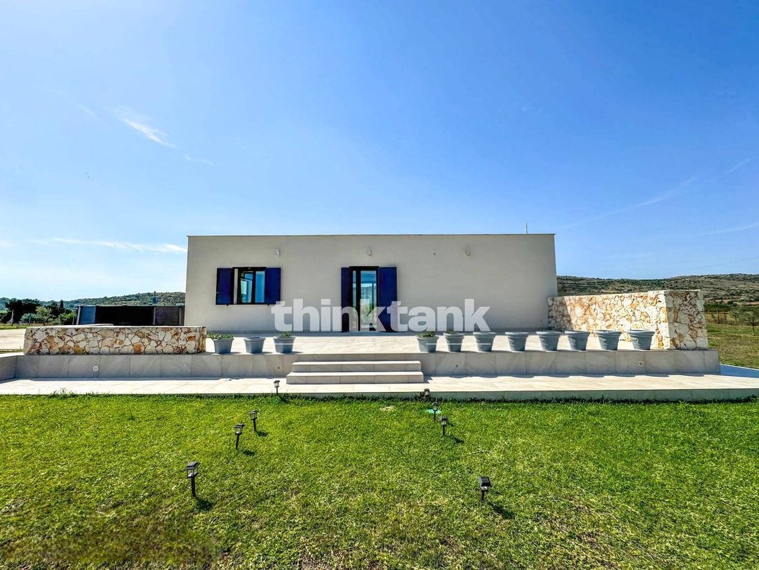 Villa in Noto, Sicily, Italy 3 - 16132967
