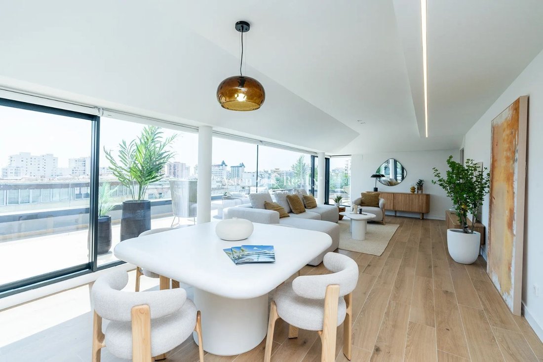Penthouse in Fuengirola, Andalusia, Spain 4 - 15067858