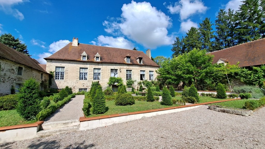 A 17th-Century Château’s Timeless Embrace in Auvergne’s Golden Light