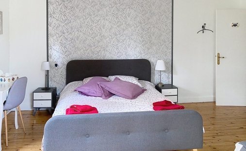 Elegant XI Xth Century Castle Beautiful Park Pool