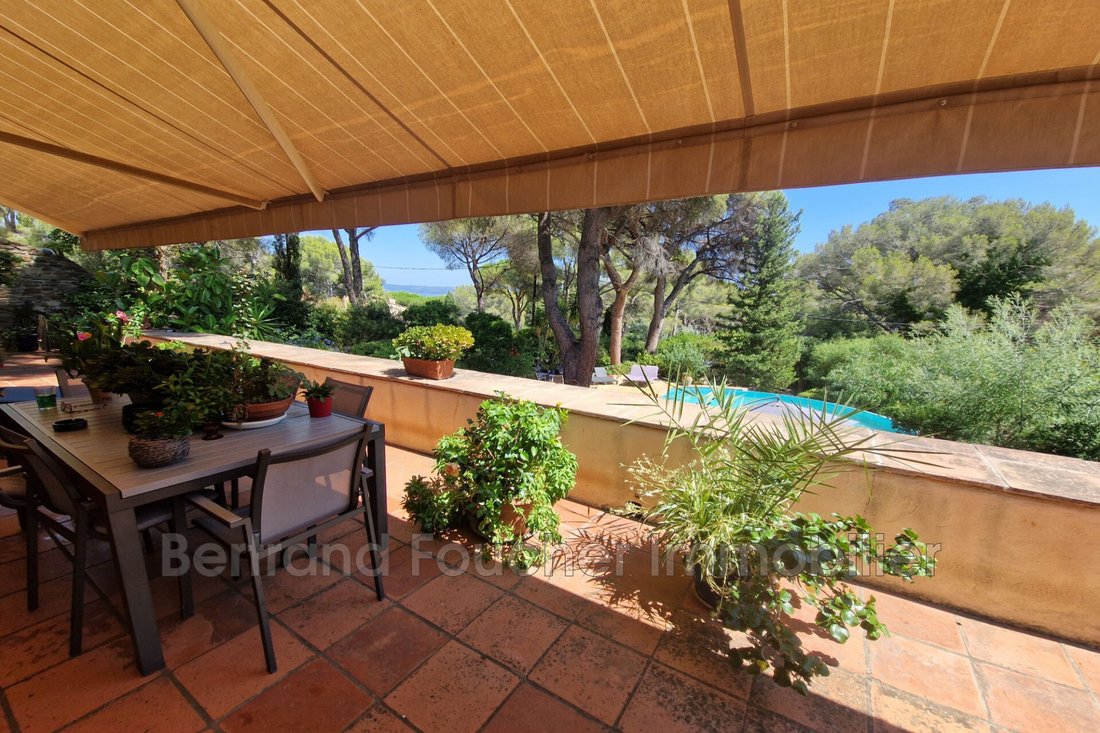Villa in Sud, Cavalaire-sur-Mer, France 5 - 16131093