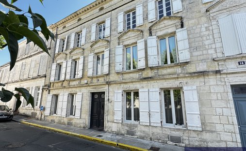 Castle for Sale in Barbezieux-Saint-Hilaire, Nouvelle-Aquitaine, France