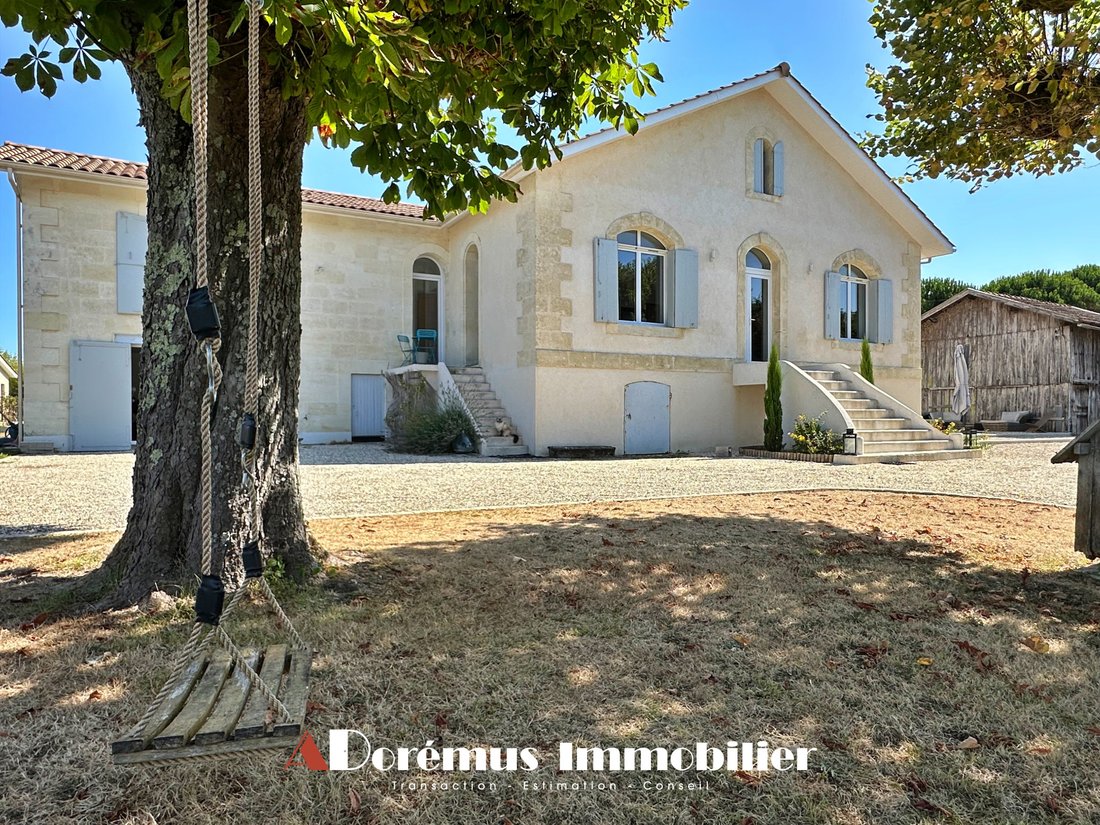 House in Bouliac, Nouvelle-Aquitaine, France 1 - 16130633