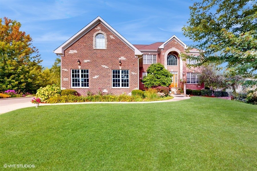 House in Village of Lakewood, Illinois, United States 1 - 16131002