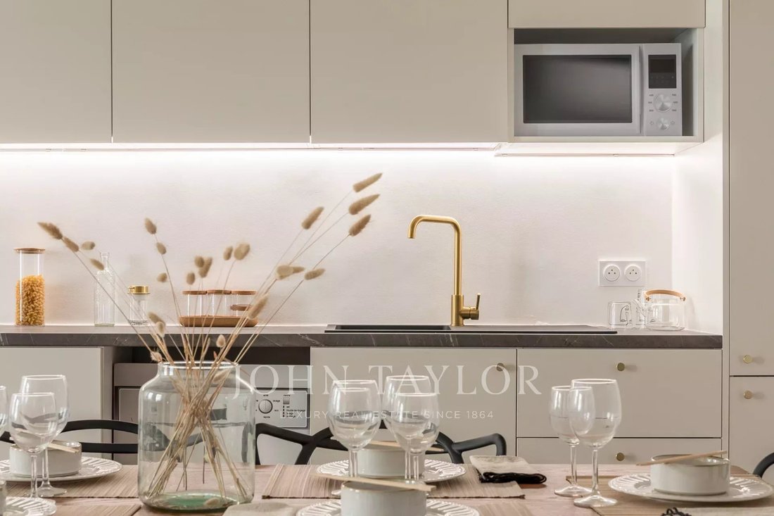 Apartment in Hôtel de Ville-Quinconce-Saint Seurin-Fondaudège, Bordeaux, France 3 - 16130881