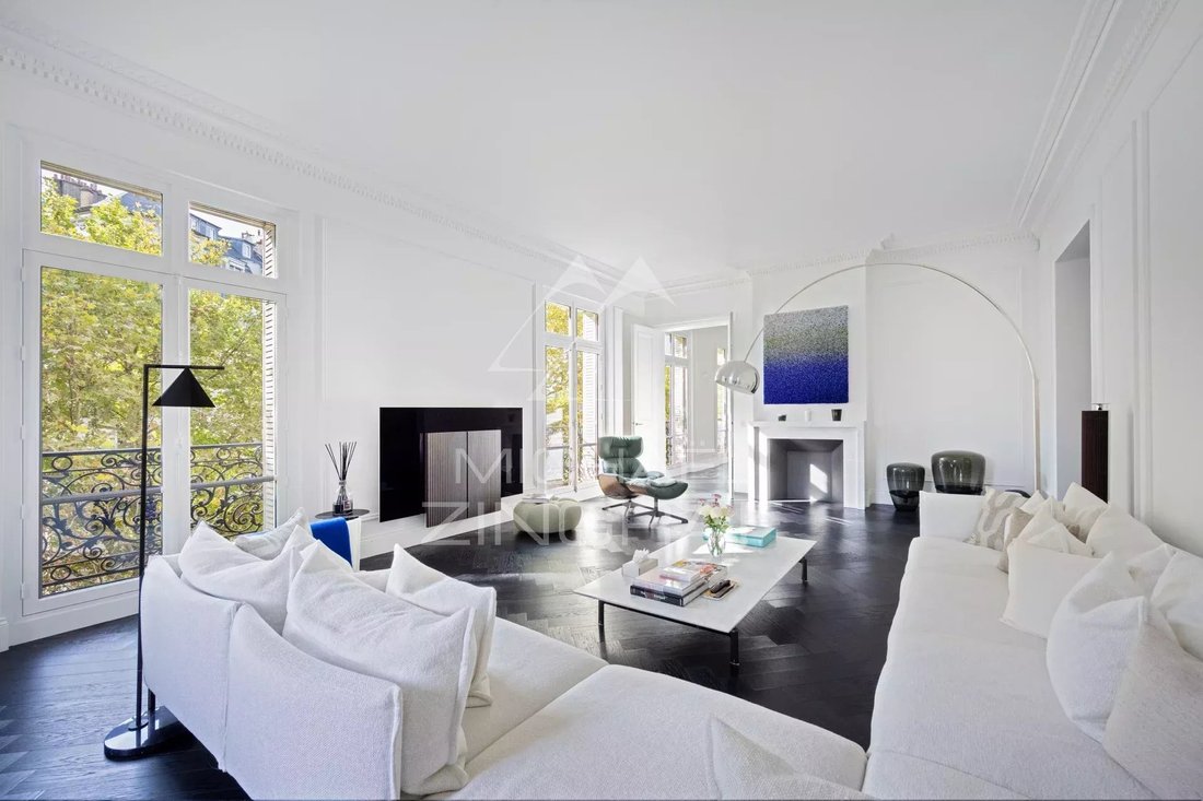 Apartment in Porte Dauphine, Paris 16e Arrondissement, Paris 4 - 16129811
