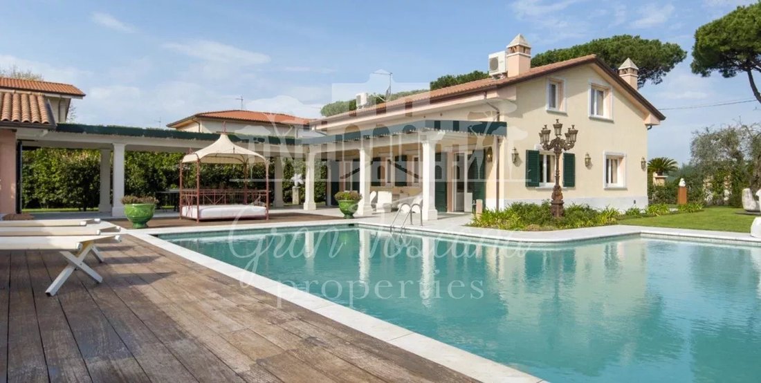 Villa à Pietrasanta, Toscane, Italie 2 - 16130377