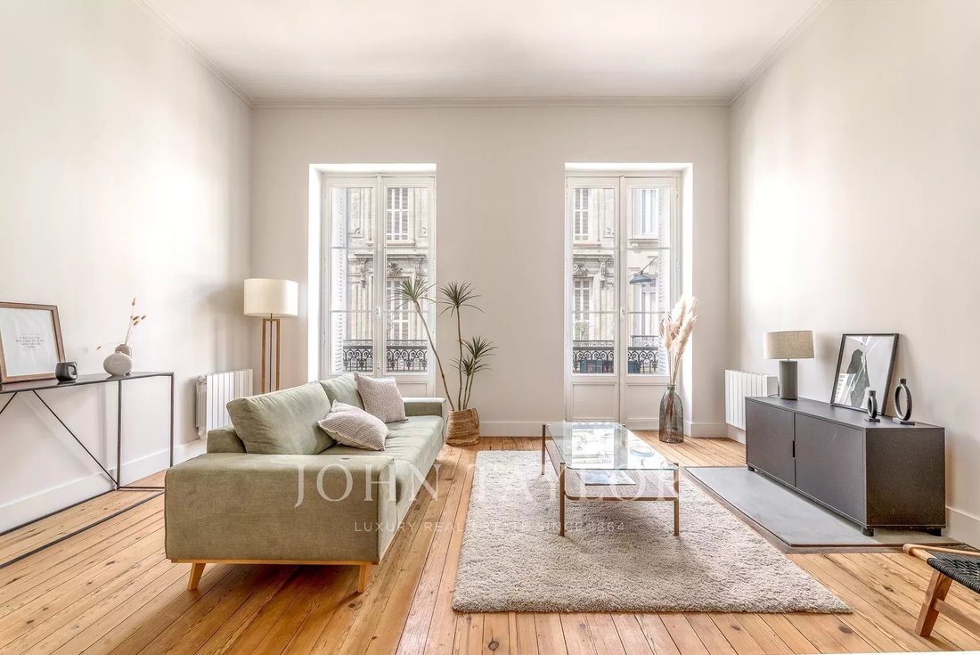 Apartment in Hôtel de Ville-Quinconce-Saint Seurin-Fondaudège, Bordeaux, France 1 - 16130884