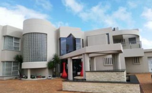 House in Port Shepstone, KwaZulu-Natal, South Africa 1