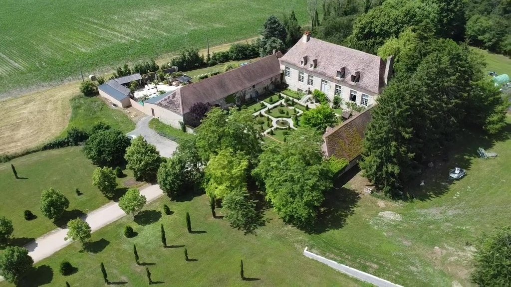 A 17th-Century Château’s Timeless Embrace in Auvergne’s Golden Light