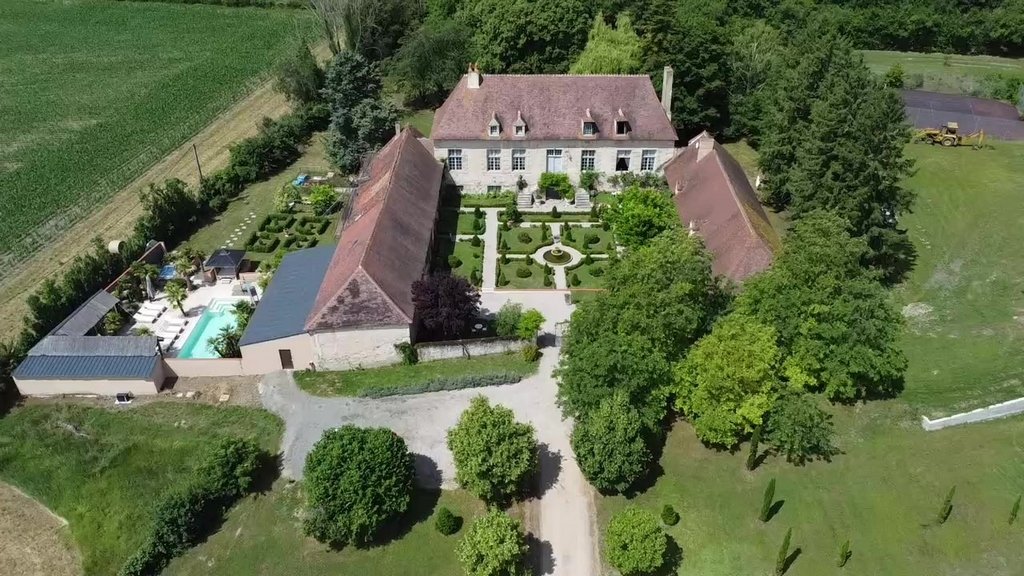 A 17th-Century Château’s Timeless Embrace in Auvergne’s Golden Light