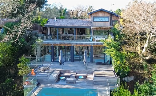 Villa in Cazaux, La Teste-de-Buch, France 1