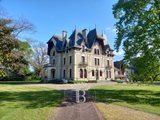 Vienne Department (86) 19th And 20th Century Chateau 345 Acres Of Land