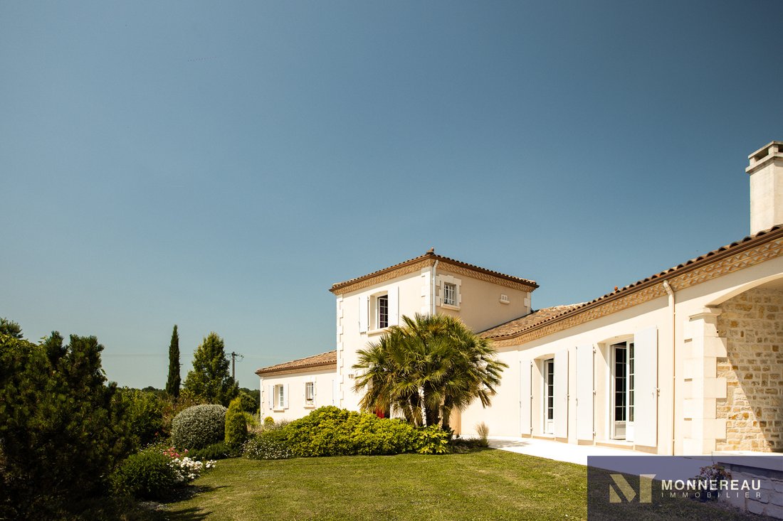 House in Nord, Barbezieux-Saint-Hilaire, France 1 - 16131214