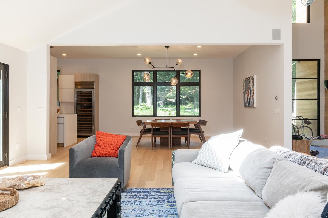 East Hampton, New York, United States 4 - 15878355