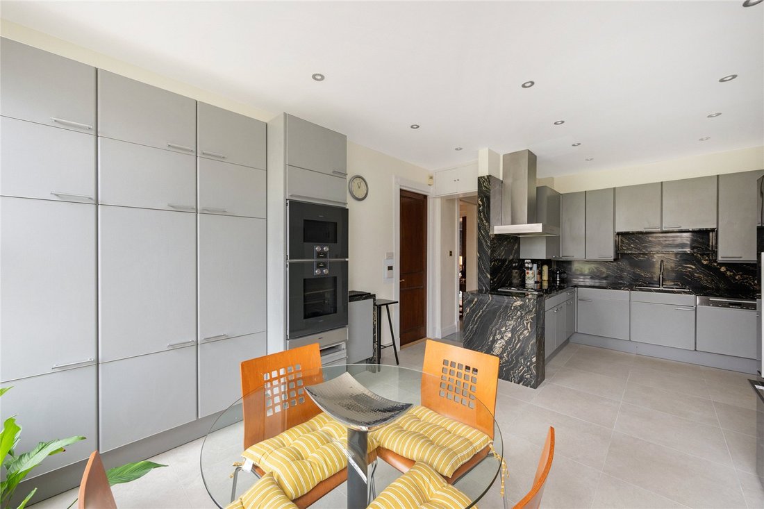 Apartment in Primrose Hill, Camden, England 5 - 16132451