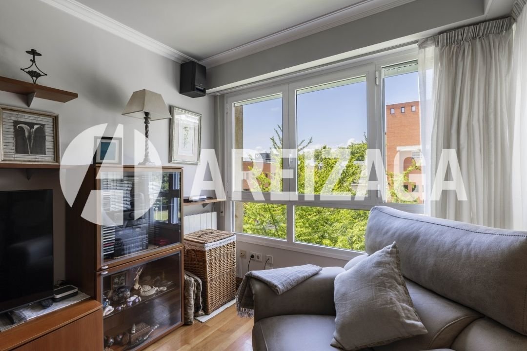Apartment in Mendebaldea, Donostia-San Sebastian, Spain 5 - 16129697