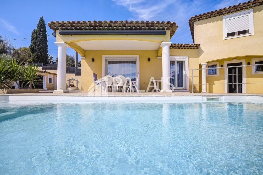 Villa in Sud-Village-Pointe, Contes, France 3 - 16129929