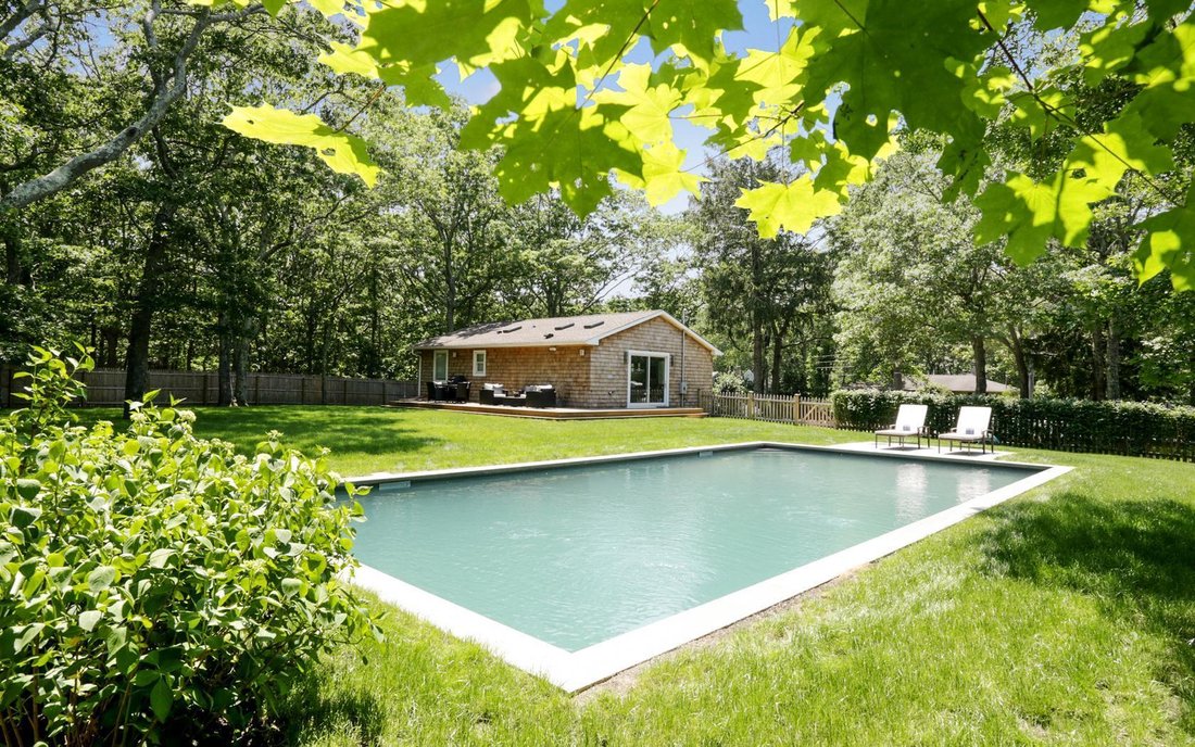 Bridgehampton, New York, United States 2 - 15879173
