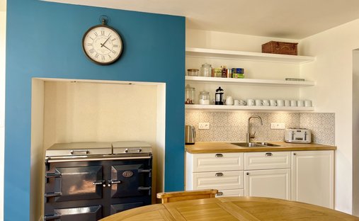 Castle for Sale in Monségur, Nouvelle-Aquitaine, France