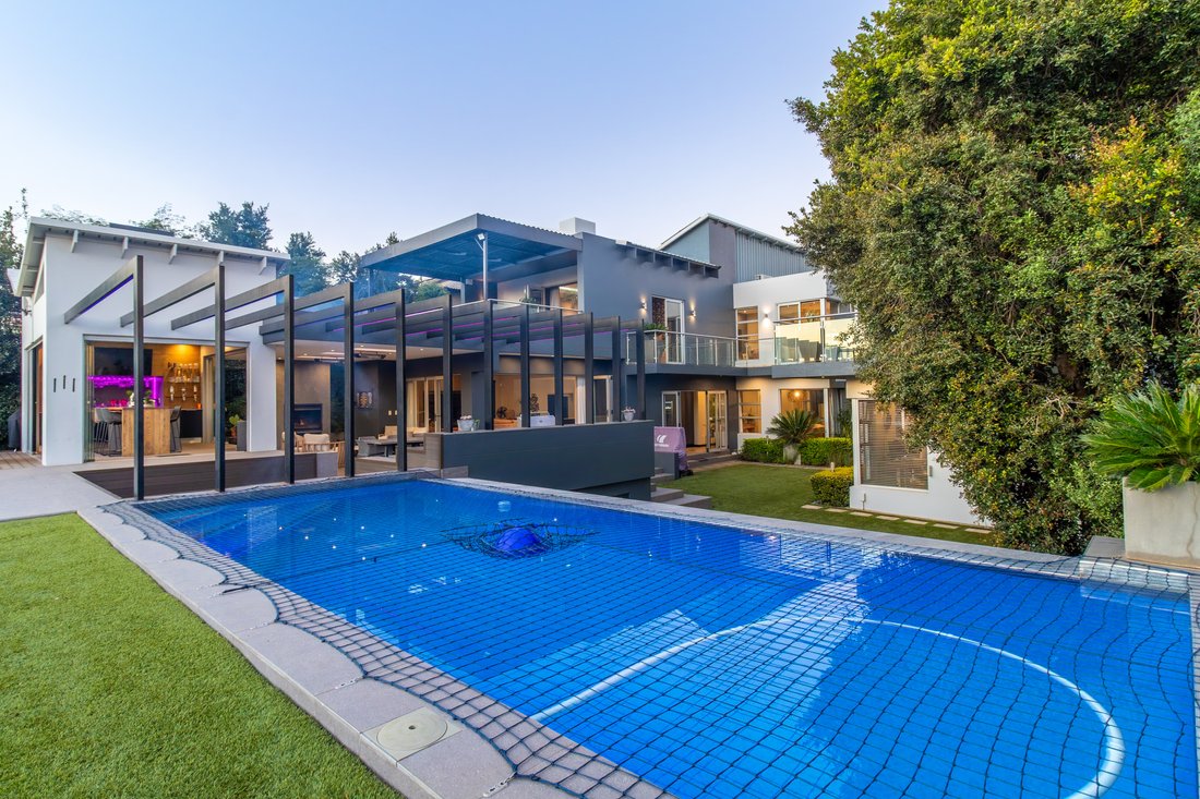 House in Roodepoort, Gauteng, South Africa 4 - 16135369