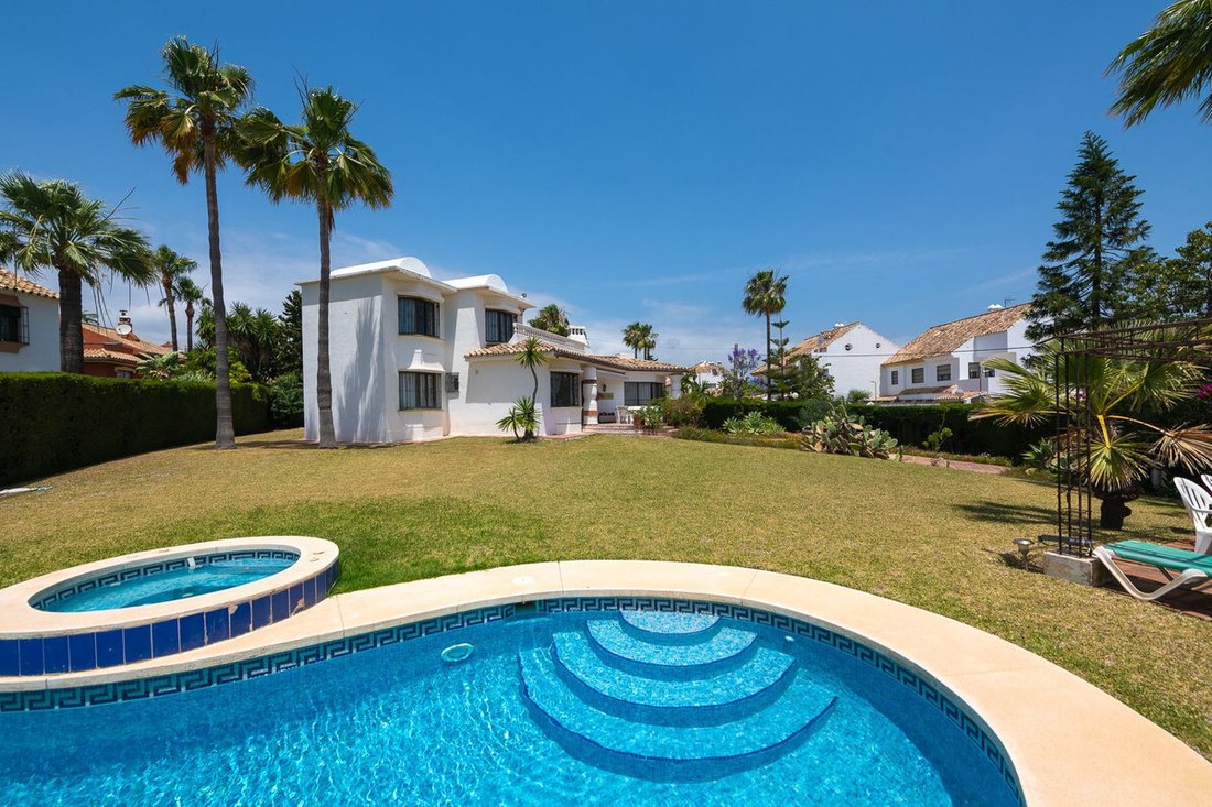 Villa in Estepona, Andalusia, Spain 1 - 16135657