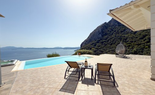 Villa in Kassopaia, Peloponnese, Western Greece and the Ionian, Greece 1