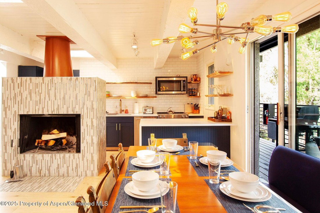 Condo in Aspen, Colorado, United States 1 - 16135771