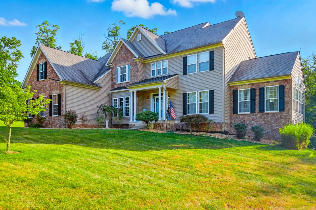 House in Winchester, Virginia, United States 3 - 16135733