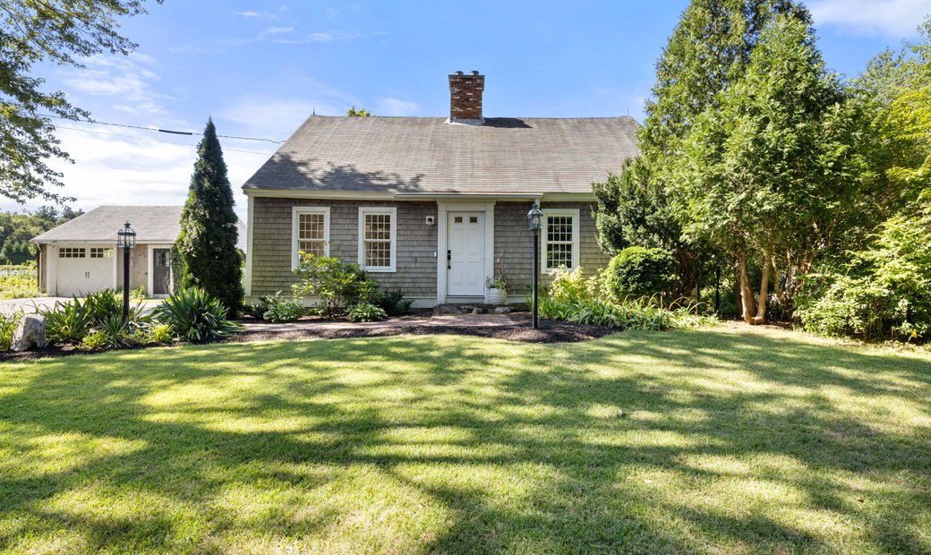 261 Gardner St Hingham Ma