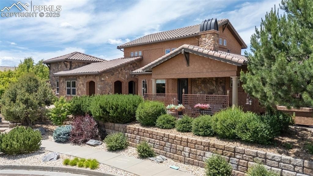 House in Colorado Springs, Colorado, United States 2 - 16135464