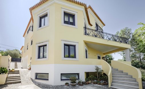Villa in Palmela, Setubal, Portugal 1