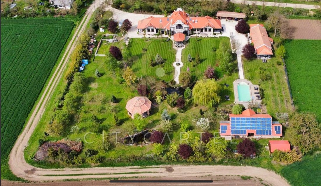 Villa in Tiszaszentimre, Hungary 3 - 16141714