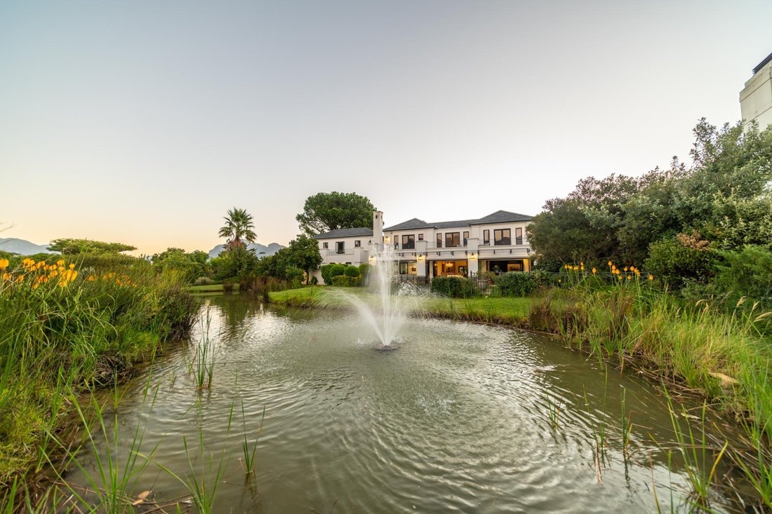 House in Val de Vie, Western Cape, South Africa 3 - 16142165