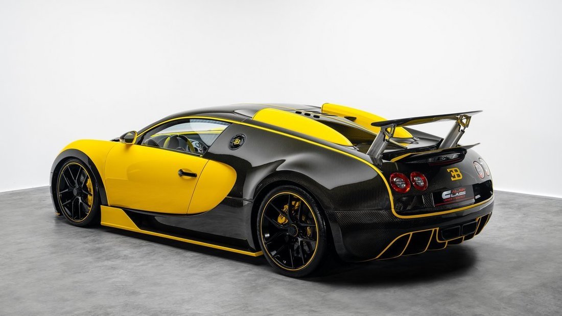 Coupe in Dubai, Dubai, United Arab Emirates 2 - 16139504