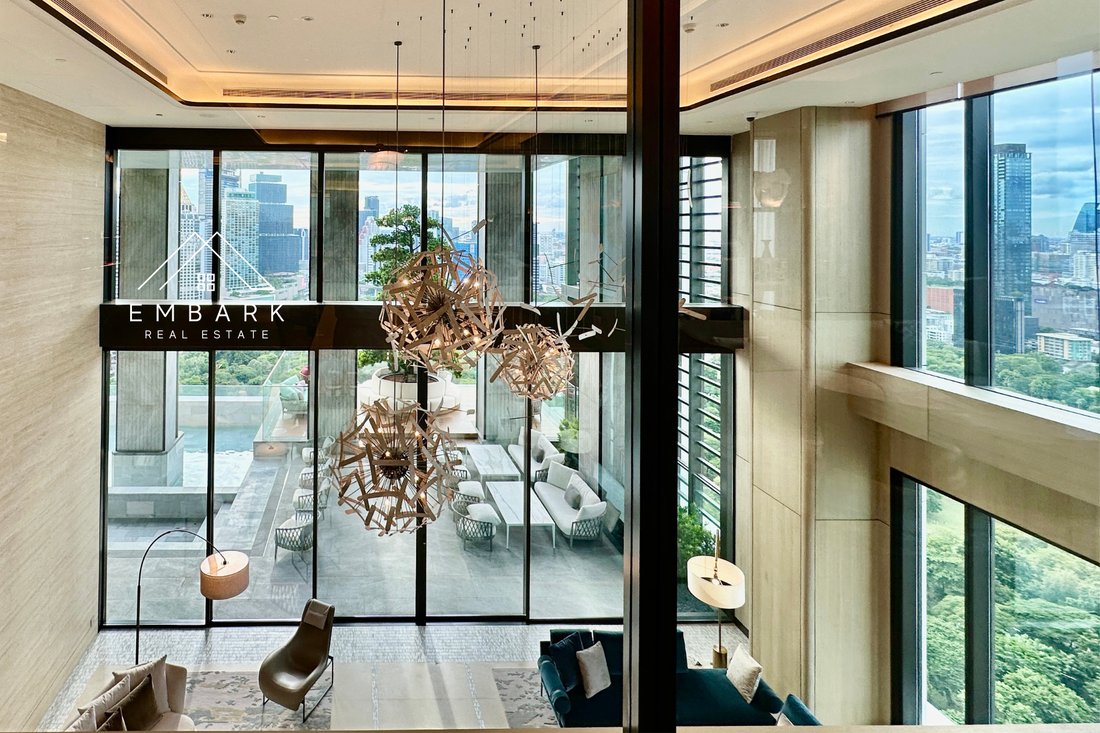 Exquisite 3-Bedroom Residence ONE89 Wireless –Timeless Luxury at Ritz-Carlton