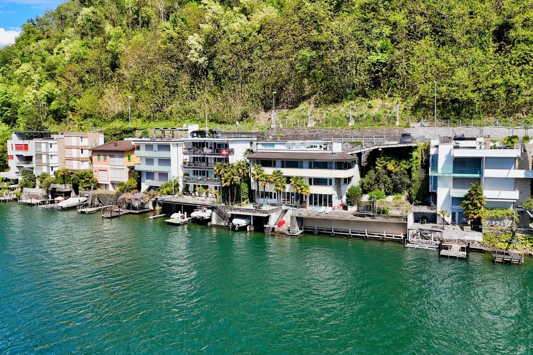 House in Bissone, Ticino, Switzerland 4 - 16137007