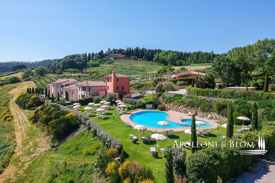 Villa in Gambassi Terme, Tuscany, Italy 1 - 16142805