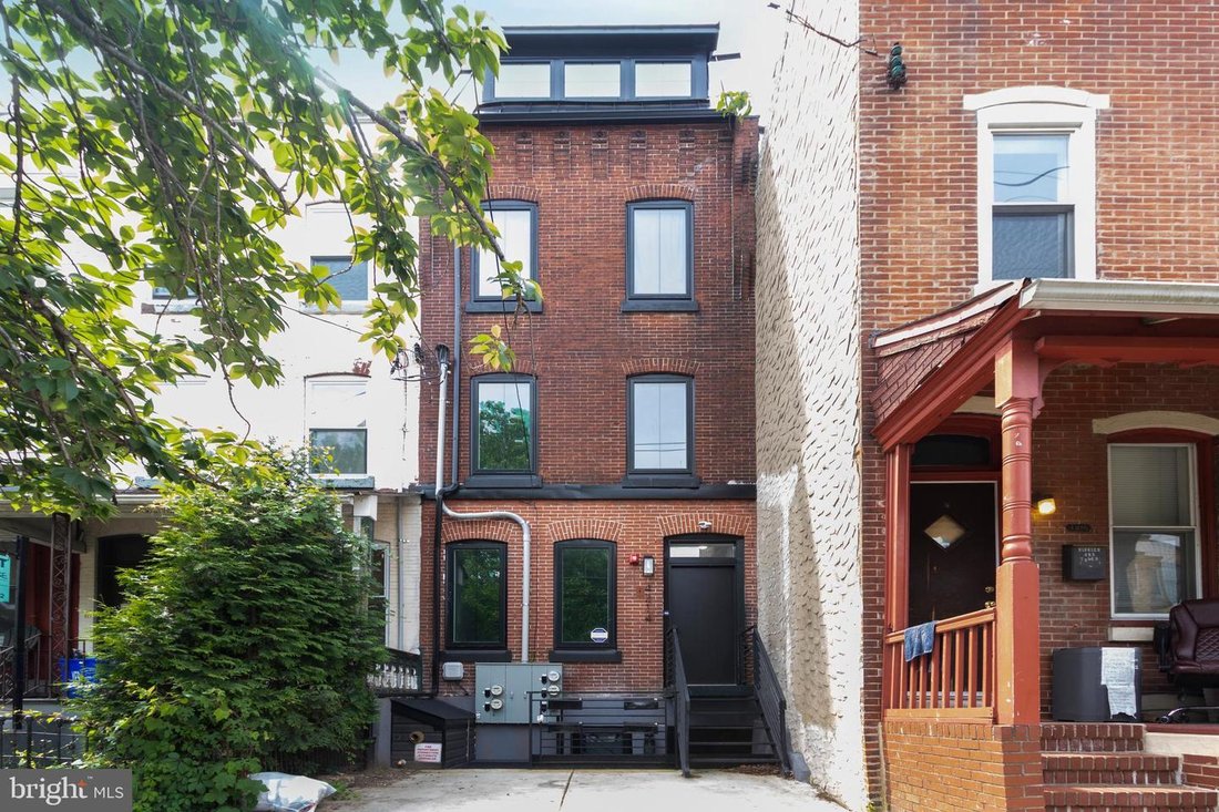 House in Philadelphia, Pennsylvania, United States 2 - 16136543