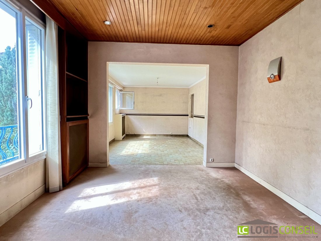 House in La Faiencerie-Le Clos Saint Cyr, Bourg-la-Reine, France 2 - 16140757
