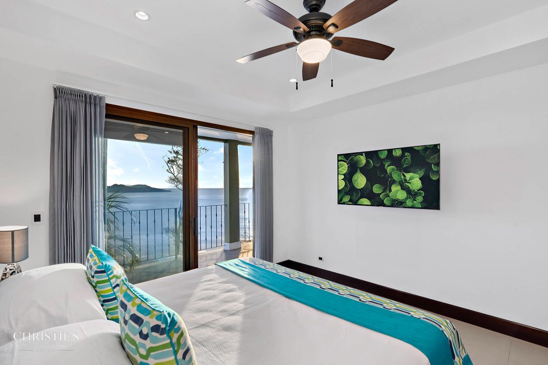 Condo in Playa Flamingo, Guanacaste Province, Costa Rica 2 - 16140916