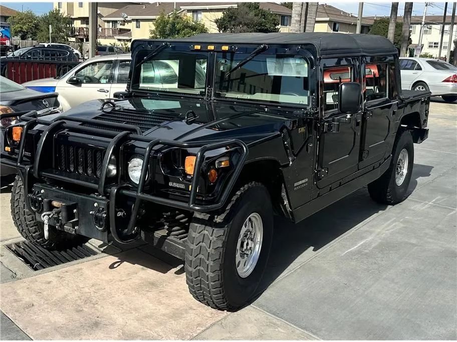 Suv in Newman, CA, United States 1 - 16140690