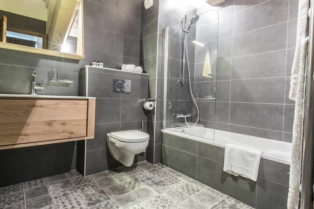 Apartment in Saint-Bon-Tarentaise, Courchevel, France 2 - 16141403