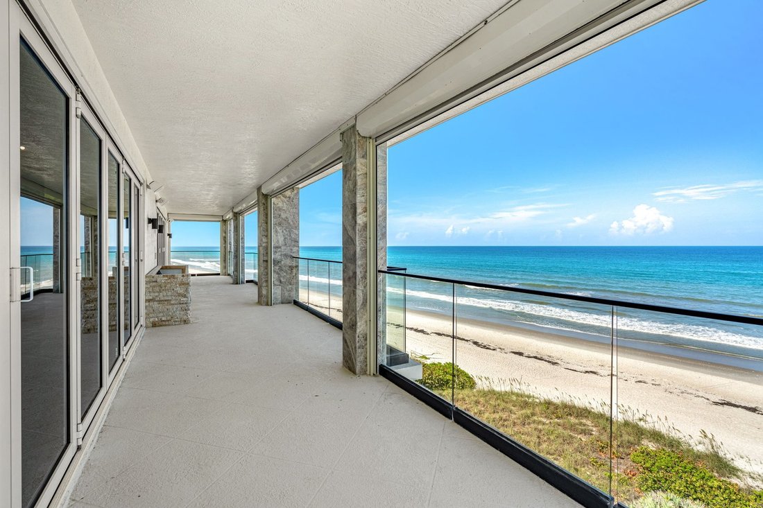 Condo in Indialantic, Florida, United States 1 - 16139872