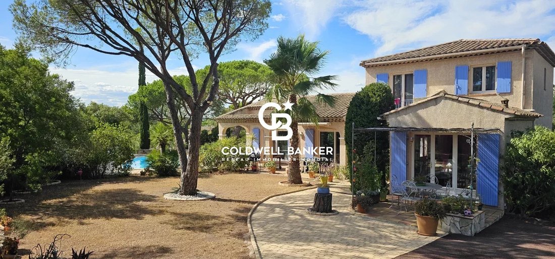 House in Frejus, Provence-Alpes-Côte d'Azur, France 4 - 16144231