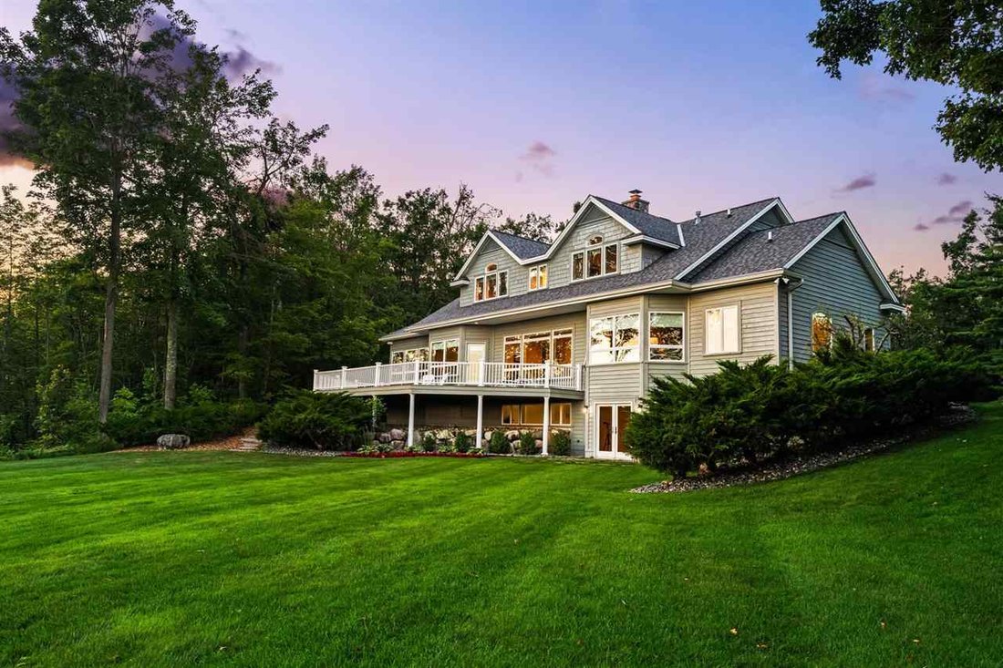 House in Wequetonsing, Michigan, United States 3 - 16136525
