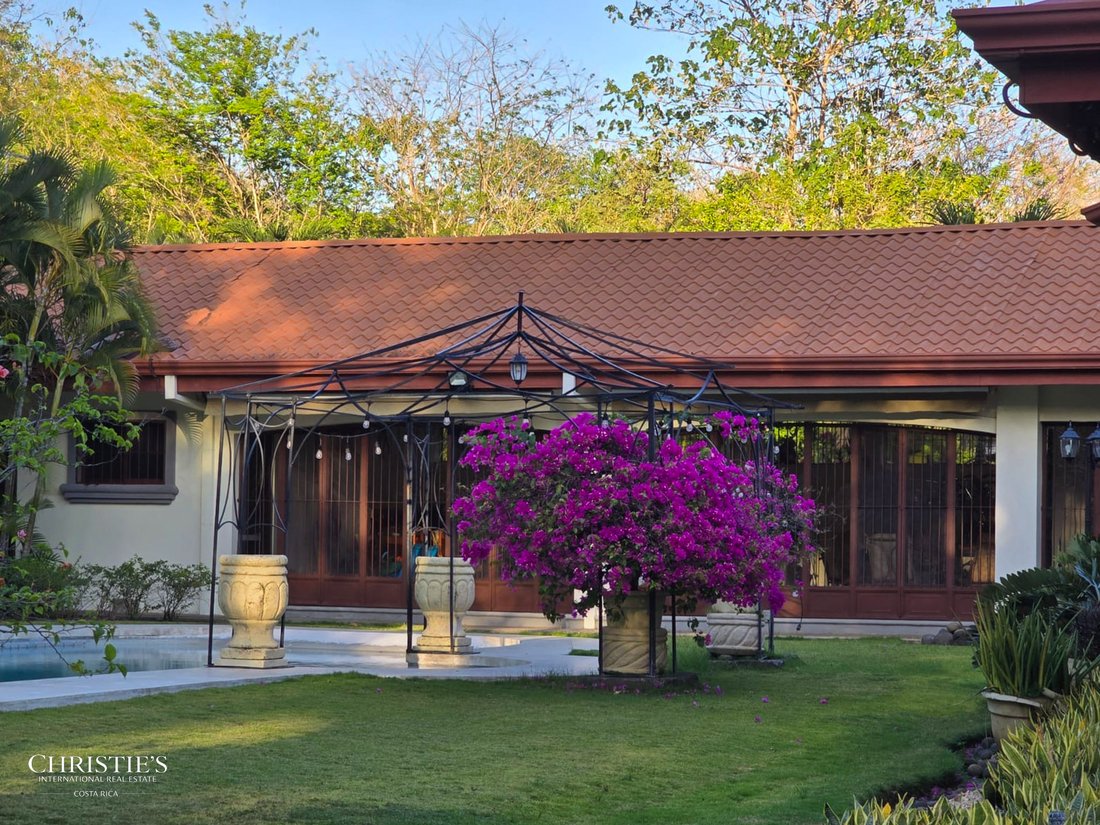 Santa Ana, Guanacaste Province, Costa Rica 1 - 16140797