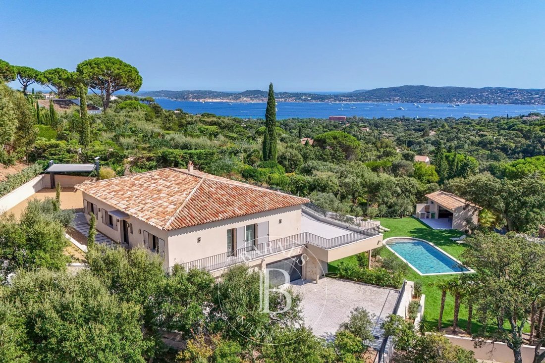 Villa in Grimaud, Provence-Alpes-Côte d'Azur, France 2 - 16144335