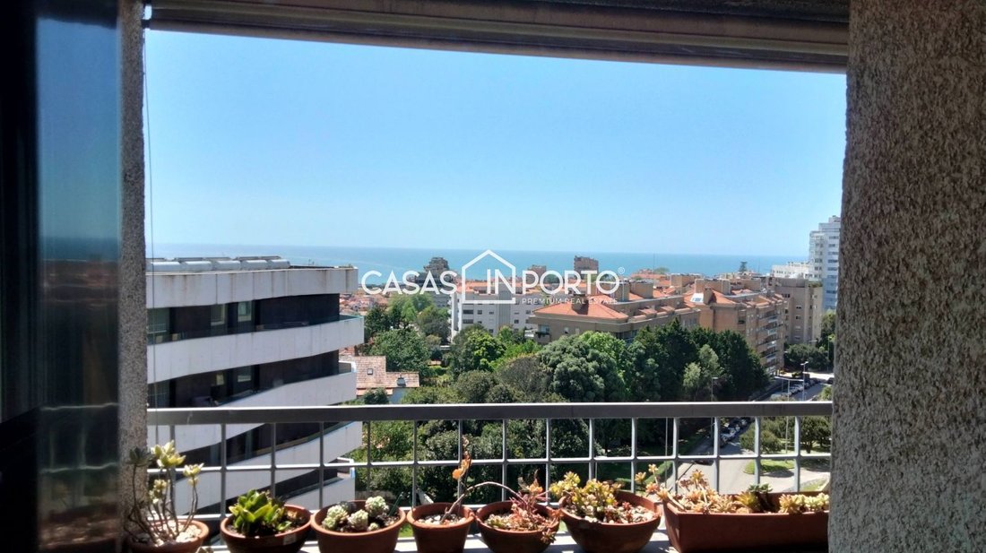 Apartment in Cedofeita, Santo Ildefonso, Se, Miragaia, Sao Nicolau e Vitoria, Porto District, Portugal 1 - 16142690