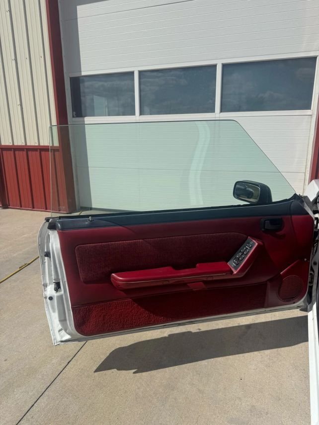 Cabriolet in Goodfield, IL, United States 4 - 16140460